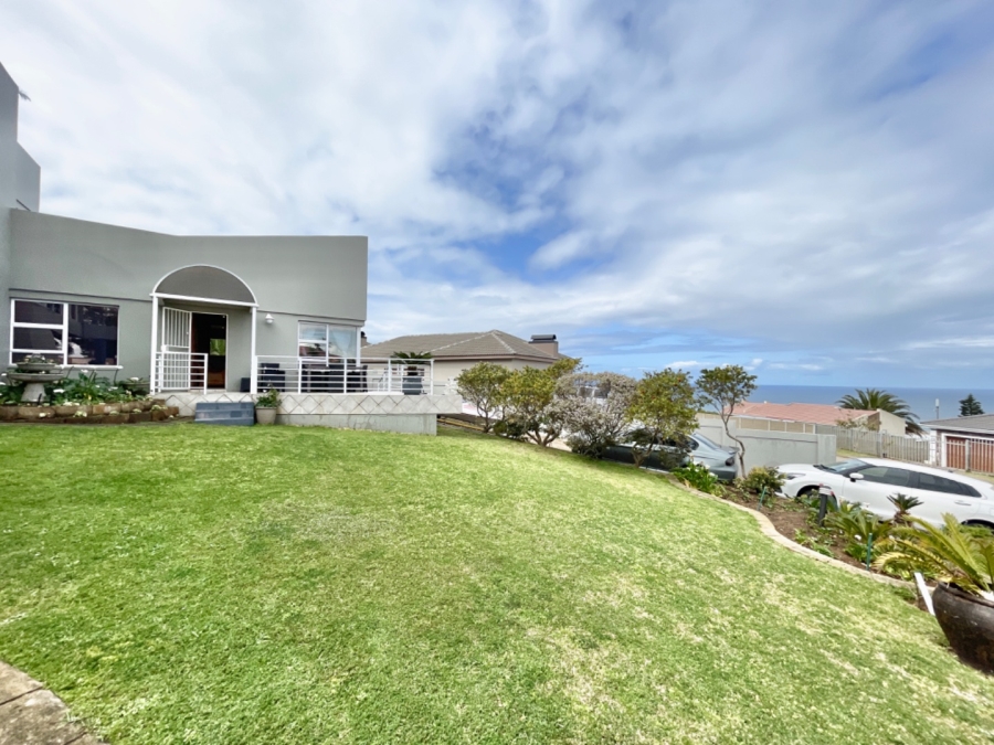 5 Bedroom Property for Sale in Dana Bay Western Cape